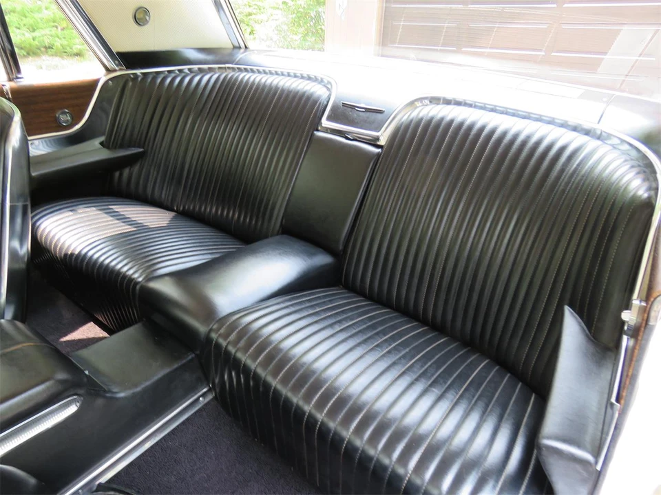 1964 Ford Thunderbird 4th Gen - Image 27 of 31
