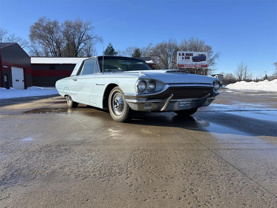 1964 Ford Thunderbird 4th Gen - Image 2 of 31