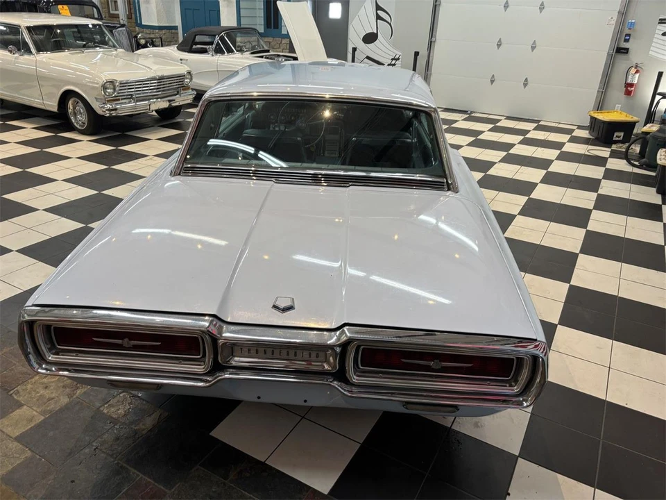 1964 Ford Thunderbird 4th Gen - Image 16 of 31