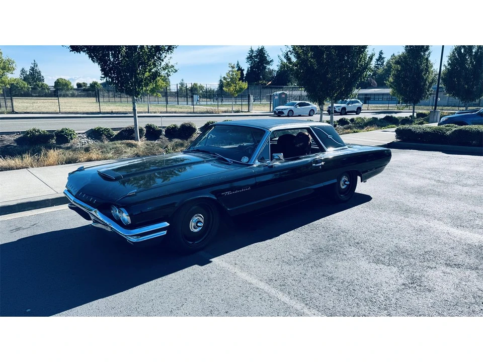 1964 Ford Thunderbird 4th Gen - Image 18 of 31