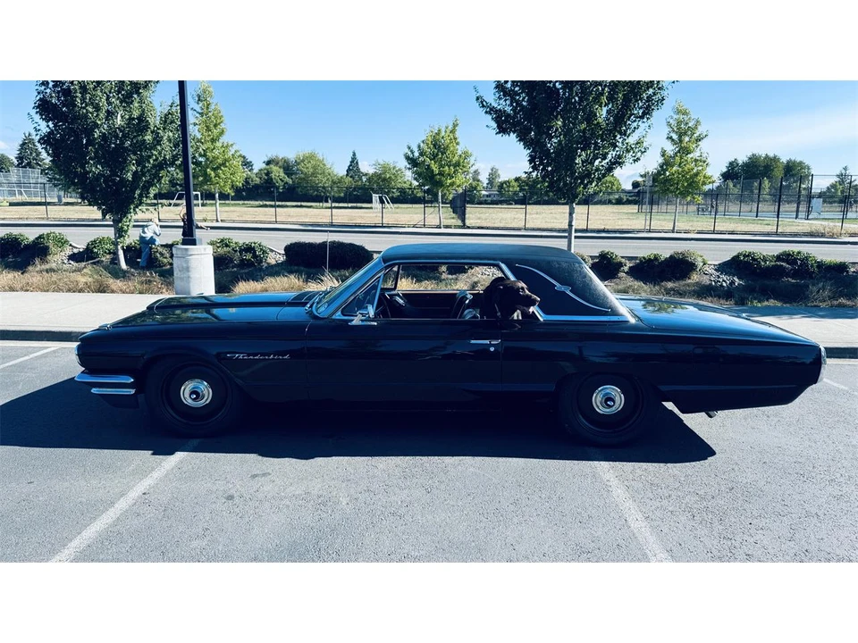 1964 Ford Thunderbird 4th Gen - Image 14 of 31