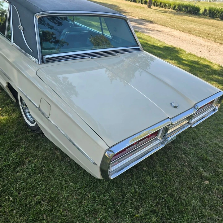1964 Ford Thunderbird 4th Gen - Image 7 of 31