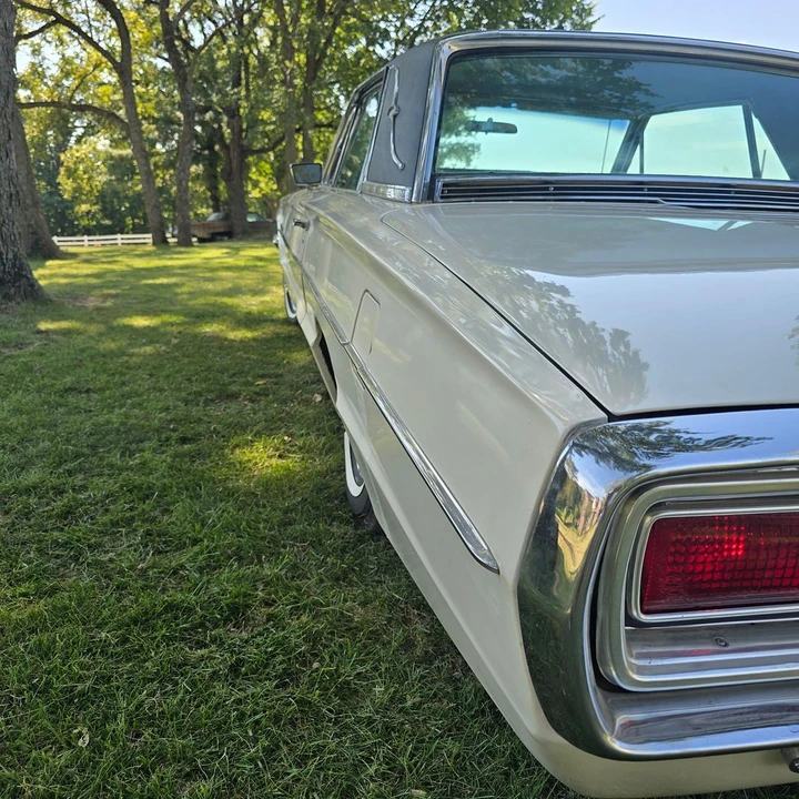 1964 Ford Thunderbird 4th Gen - Image 8 of 31