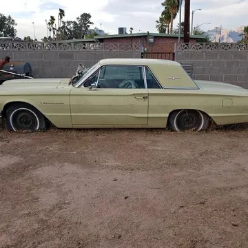 1964 Ford Thunderbird