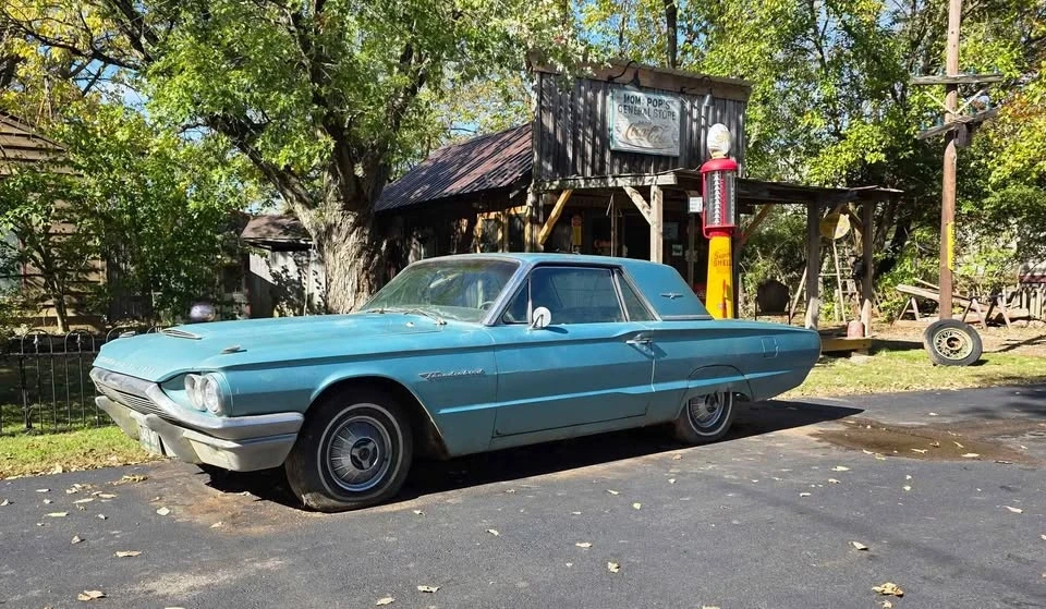 1964 Ford Thunderbird 3rd Gen - Image 2 of 8