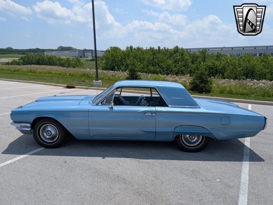 1964 Ford Thunderbird 3rd Gen - Image 4 of 12