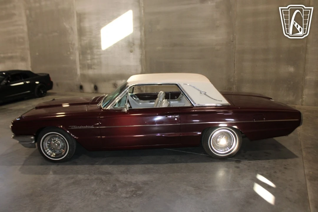 1964 Ford Thunderbird 4th Gen - Image 12 of 12