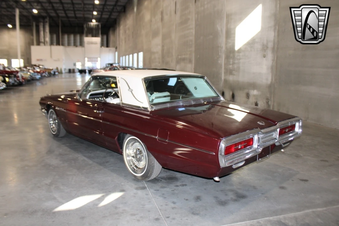 1964 Ford Thunderbird 3rd Gen - Image 4 of 12
