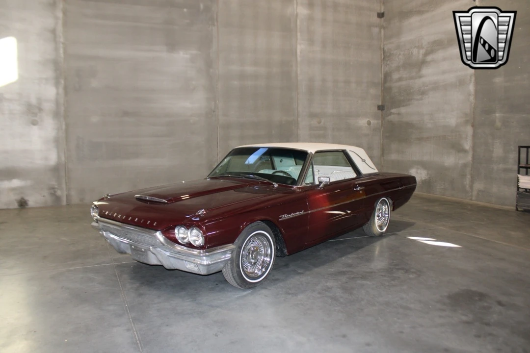 1964 Ford Thunderbird 3rd Gen - Image 3 of 12