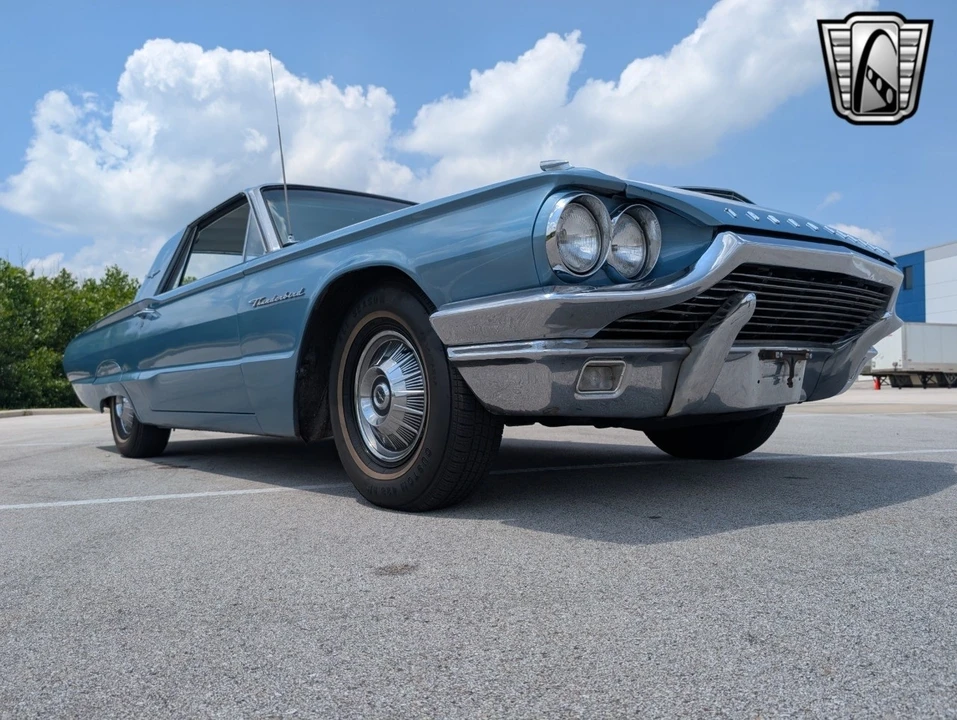 1964 Ford Thunderbird 3rd Gen - Image 10 of 12