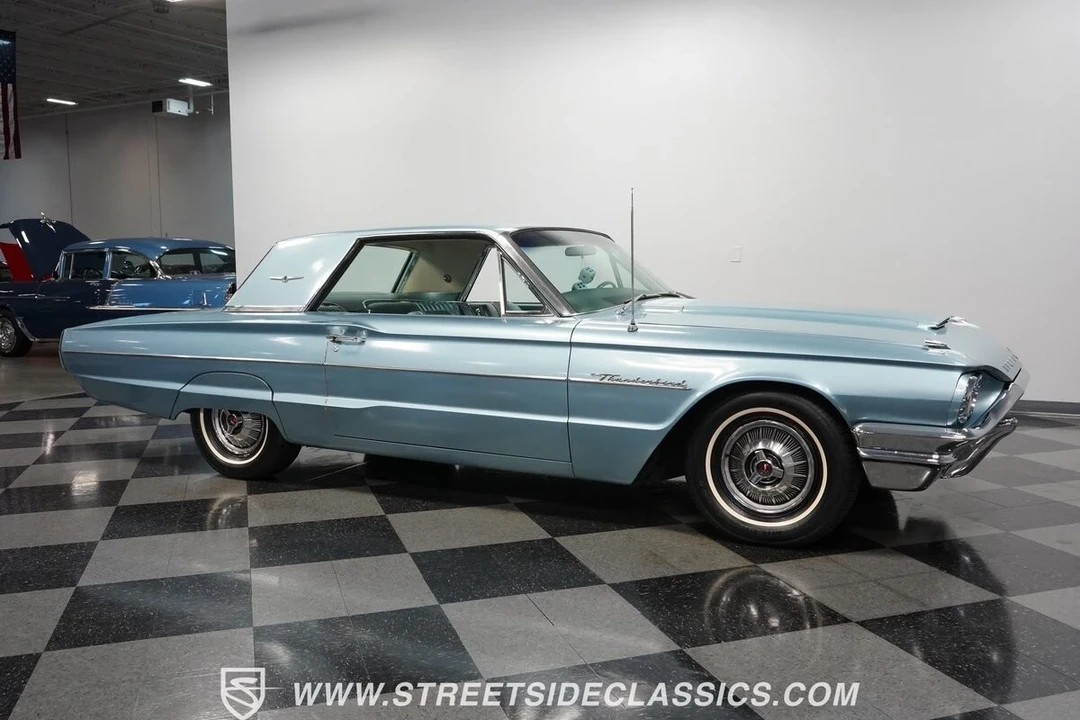 1964 Ford Thunderbird 4th Gen - Image 16 of 21