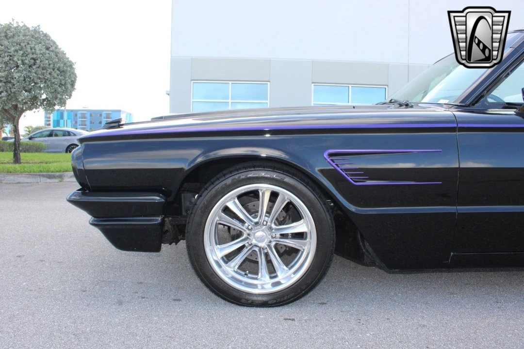1964 Ford Thunderbird 3rd Gen - Image 9 of 12