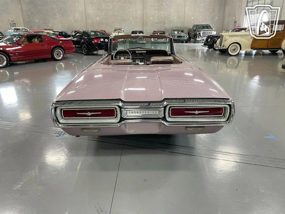 1964 Ford Thunderbird 4th Gen - Image 11 of 12
