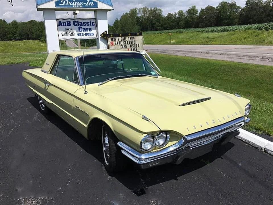1964 Ford Thunderbird 4th Gen - Image 4 of 24