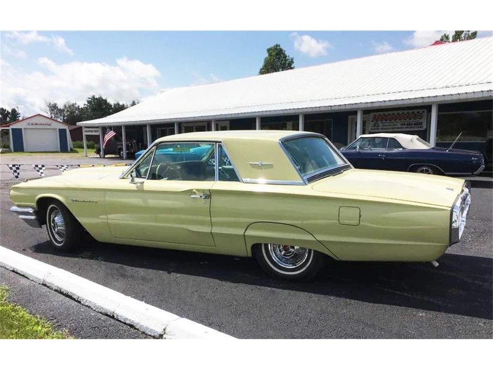 1964 Ford Thunderbird 4th Gen - Image 13 of 24
