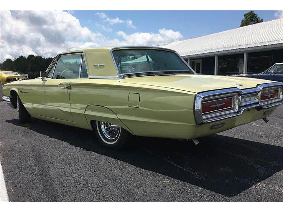 1964 Ford Thunderbird 4th Gen - Image 12 of 24