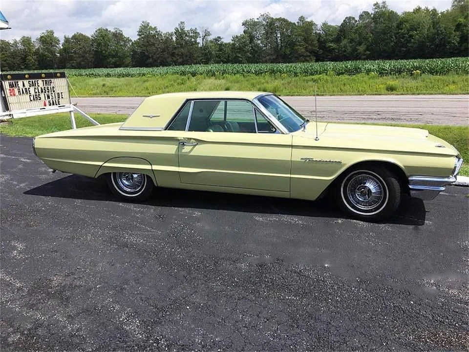 1964 Ford Thunderbird 4th Gen - Image 6 of 24