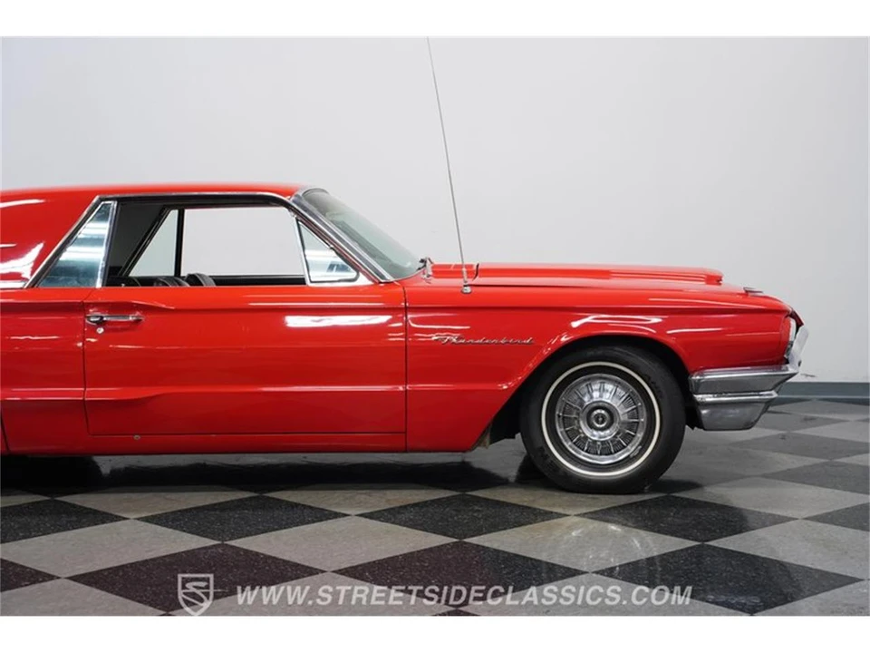 1964 Ford Thunderbird 4th Gen - Image 28 of 31