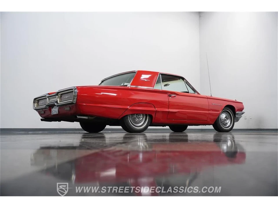 1964 Ford Thunderbird 4th Gen - Image 25 of 31
