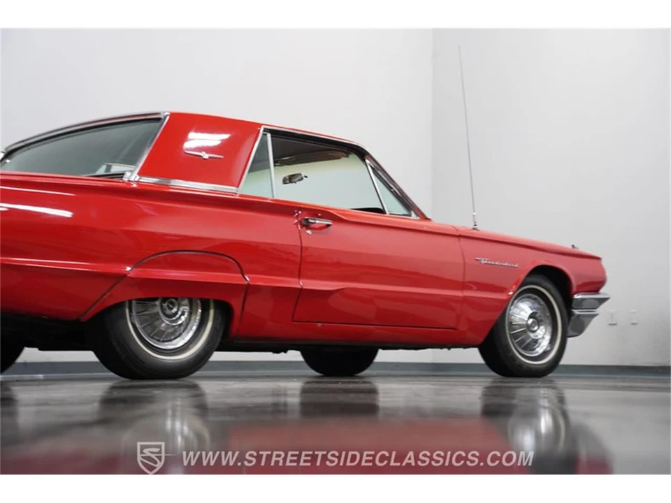 1964 Ford Thunderbird 4th Gen - Image 26 of 31