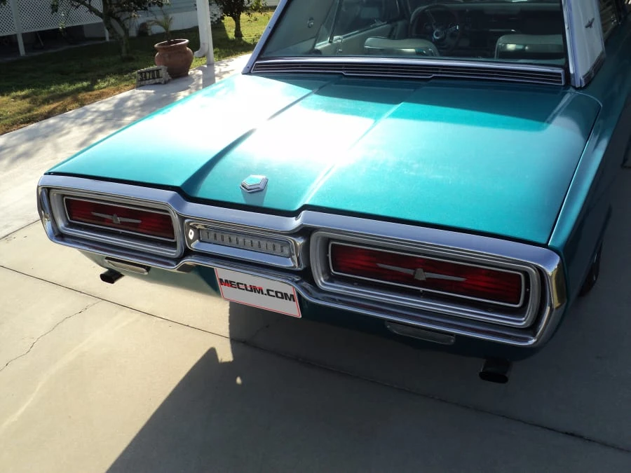 1964 Ford Thunderbird 4th Gen - Image 8 of 11