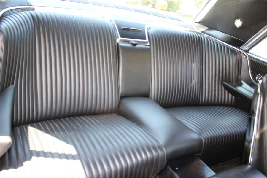 1964 Ford Thunderbird 4th Gen - Image 7 of 9