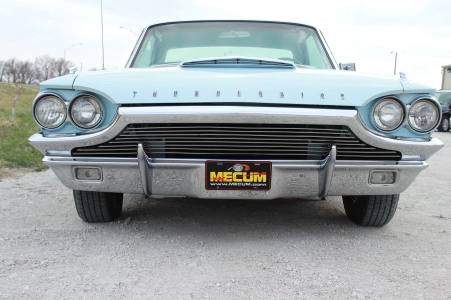 1964 Ford Thunderbird 4th Gen - Image 6 of 7