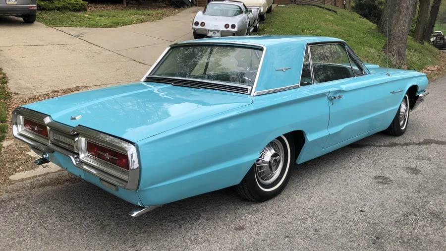 1964 Ford Thunderbird 4th Gen - Image 8 of 10
