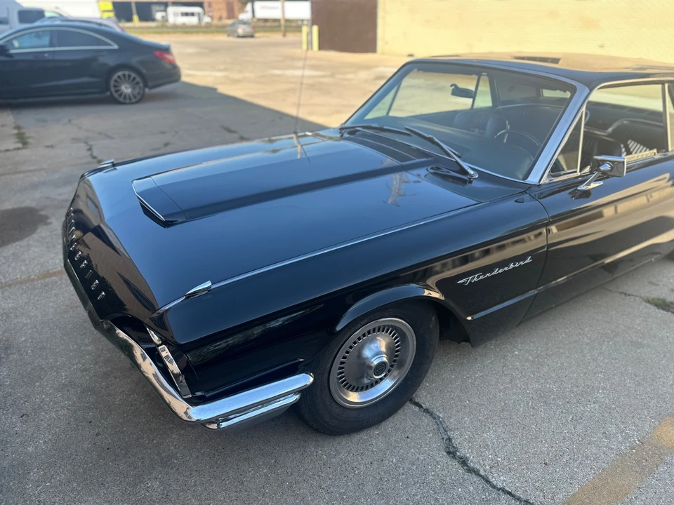 1964 Ford Thunderbird 4th Gen - Image 9 of 21