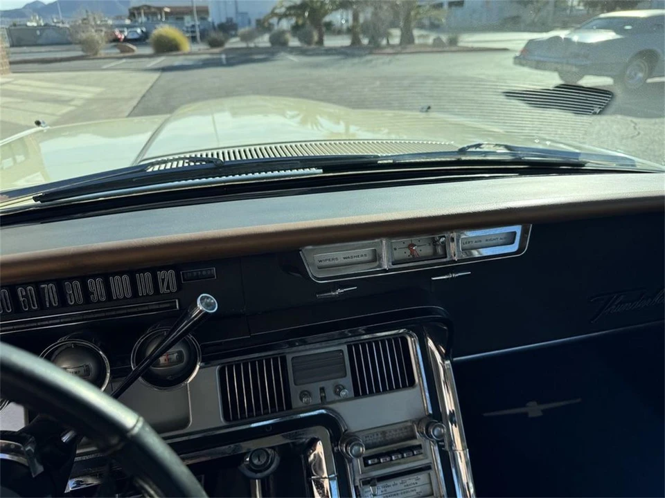 1964 Ford Thunderbird 4th Gen - Image 16 of 18