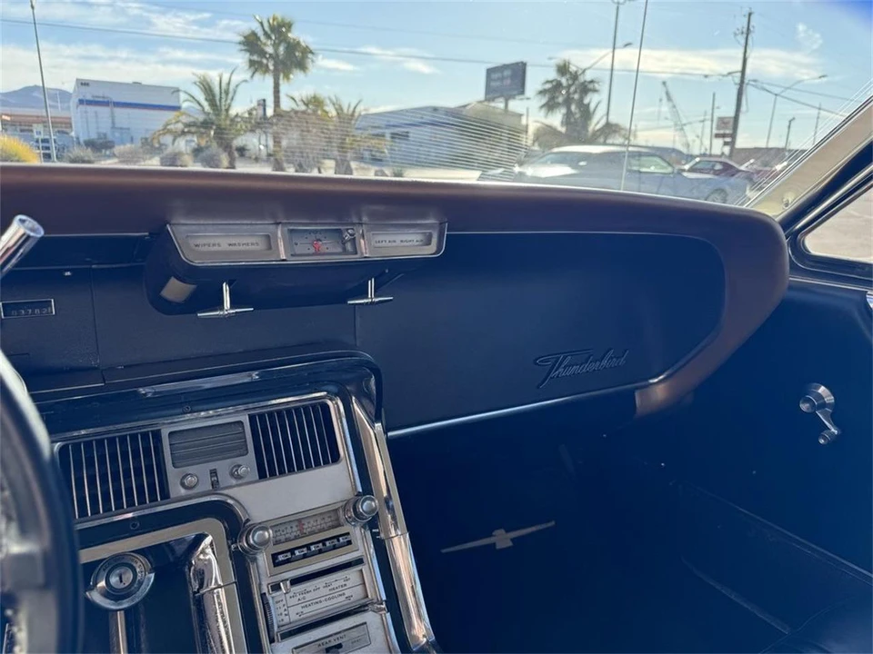 1964 Ford Thunderbird 4th Gen - Image 14 of 18