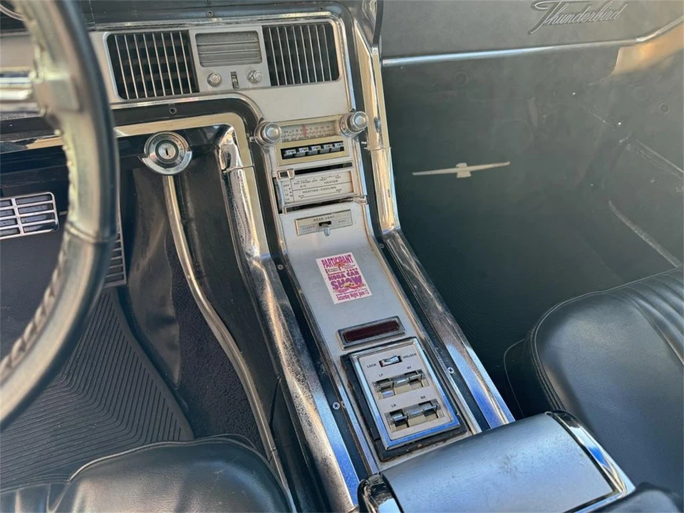 1964 Ford Thunderbird 4th Gen - Image 15 of 18