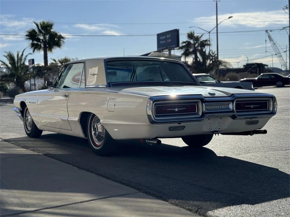 1964 Ford Thunderbird 4th Gen - Image 6 of 18