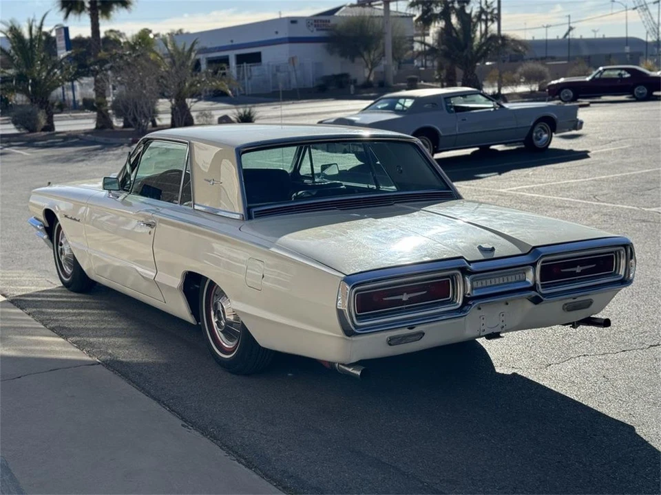 1964 Ford Thunderbird 4th Gen - Image 7 of 18