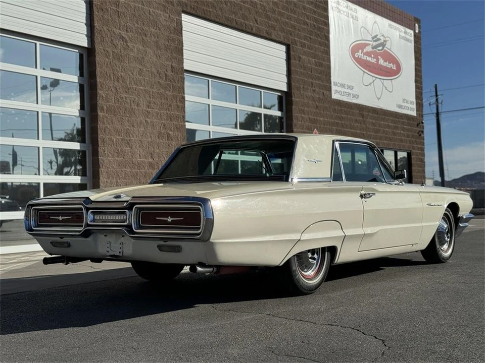 1964 Ford Thunderbird 4th Gen - Image 4 of 18