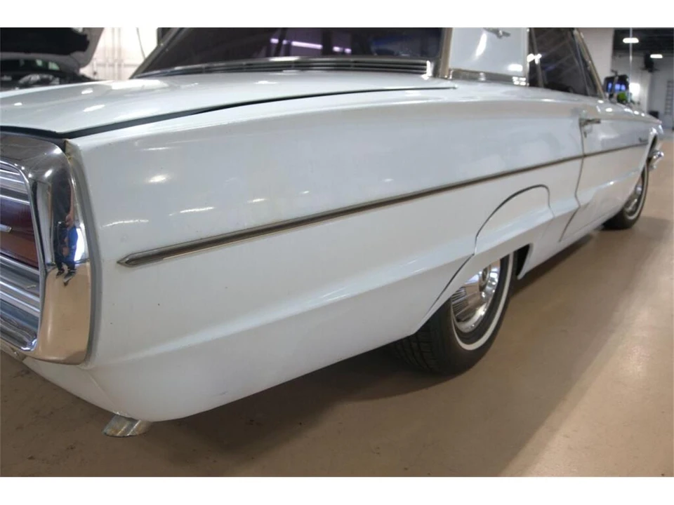 1964 Ford Thunderbird 4th Gen - Image 23 of 31
