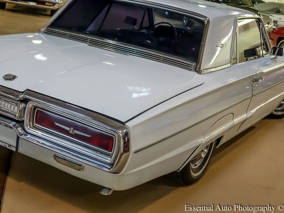 1964 Ford Thunderbird 4th Gen - Image 8 of 12