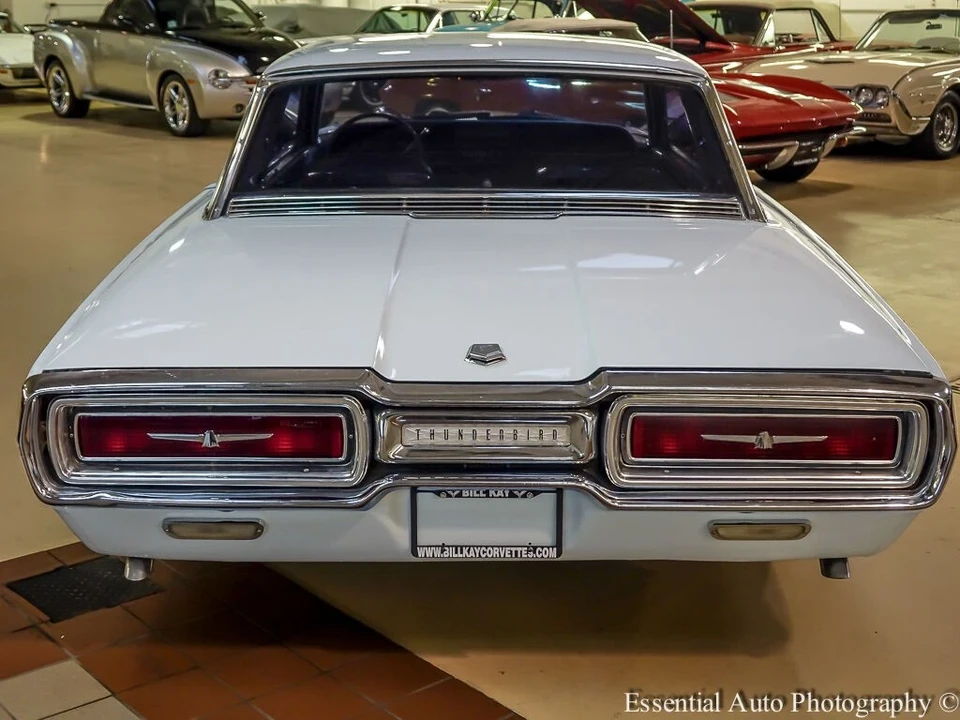 1964 Ford Thunderbird 4th Gen - Image 7 of 12