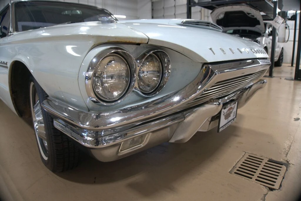 1964 Ford Thunderbird 4th Gen - Image 9 of 31