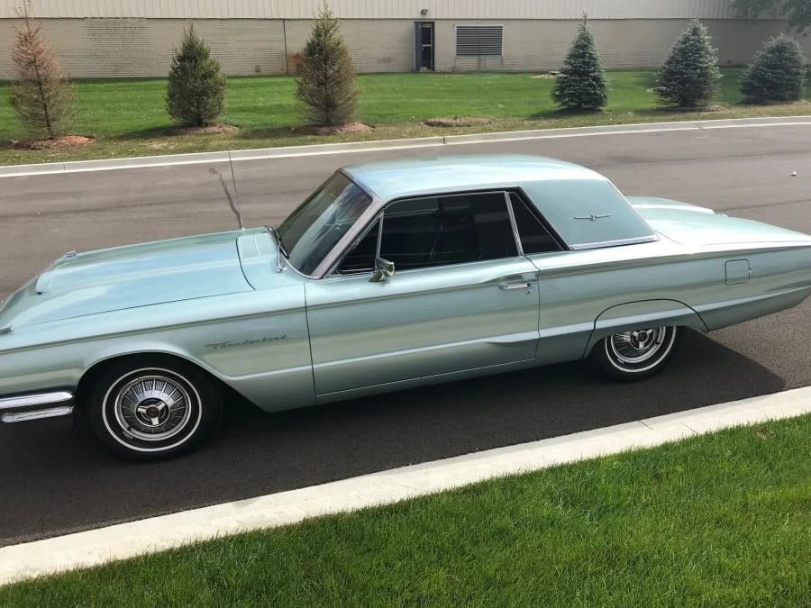 1964 Ford Thunderbird 4th Gen - Image 11 of 12