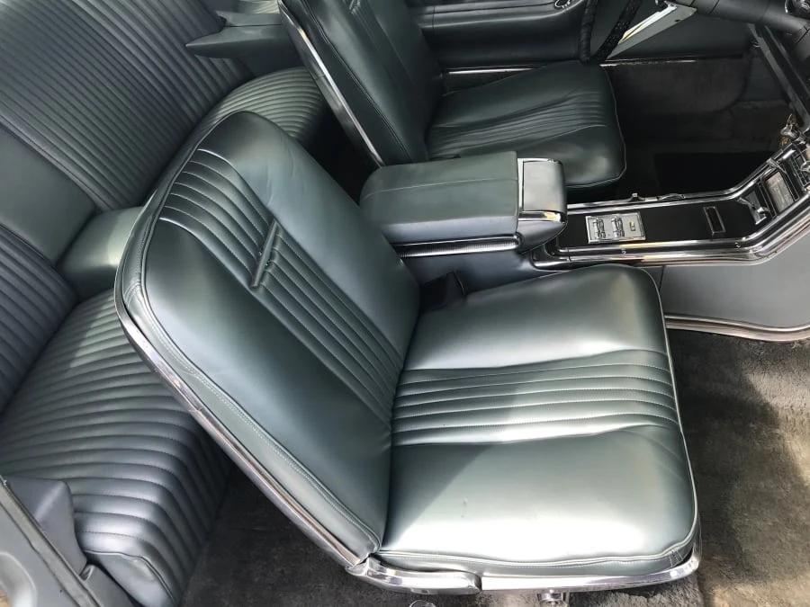 1964 Ford Thunderbird 4th Gen - Image 6 of 12