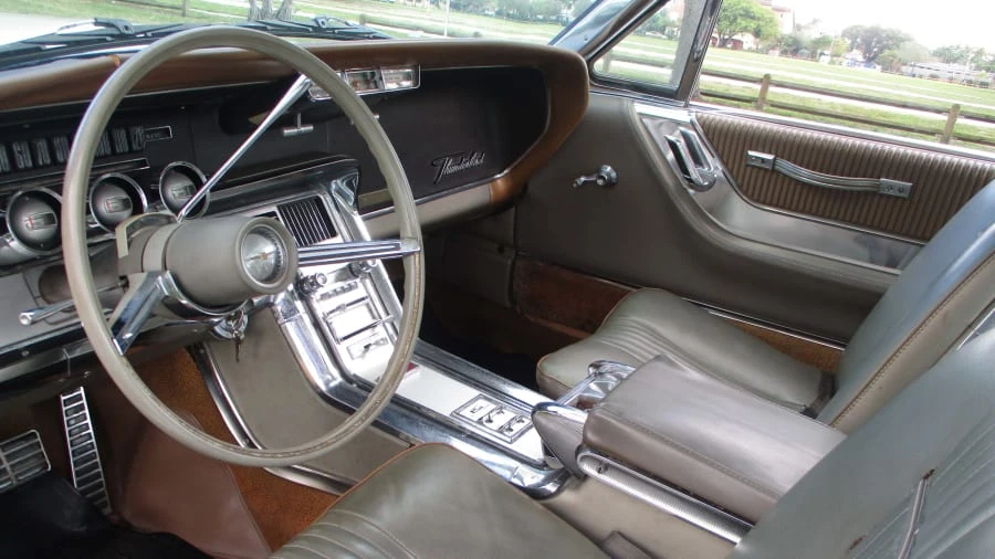 1964 Ford Thunderbird 4th Gen - Image 5 of 10