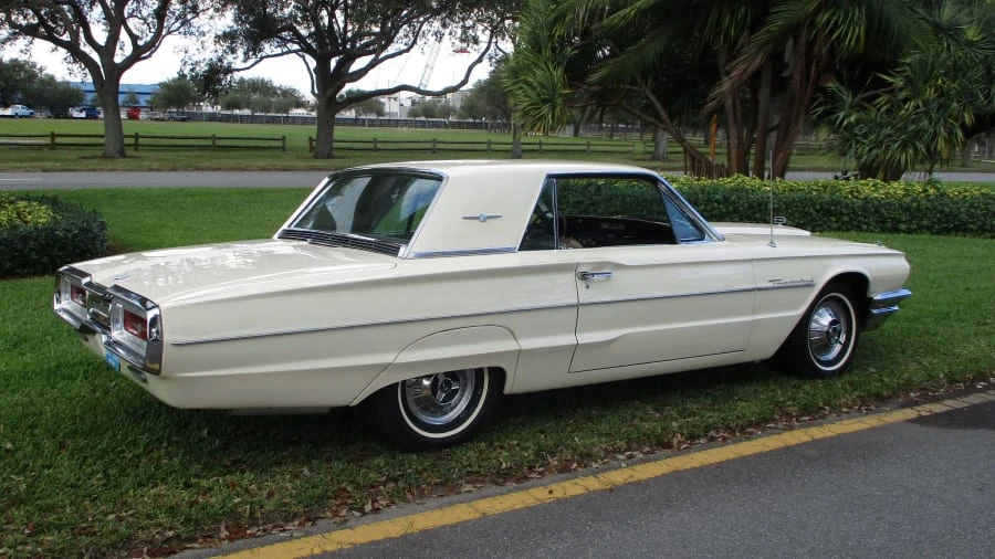 1964 Ford Thunderbird 4th Gen - Image 9 of 10