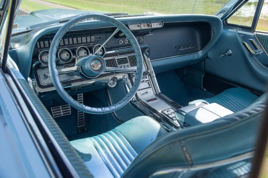 1964 Ford Thunderbird 4th Gen - Image 6 of 12