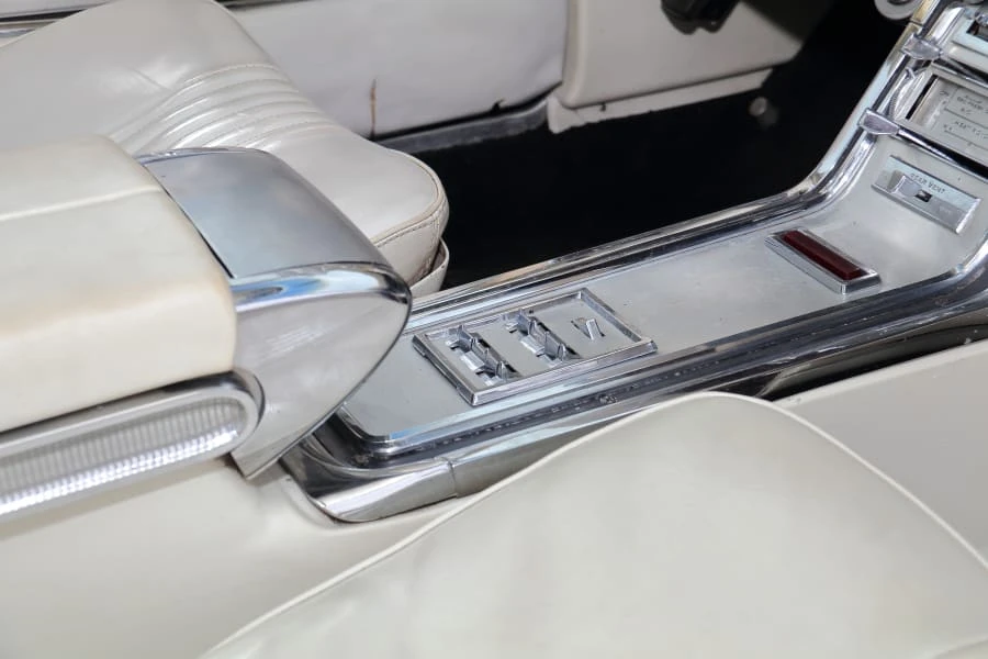 1964 Ford Thunderbird 4th Gen - Image 16 of 27