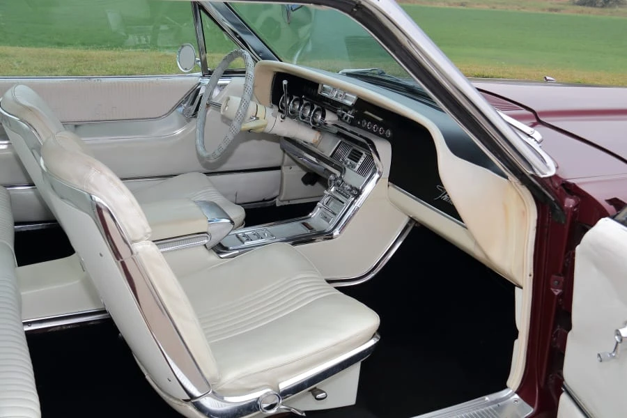 1964 Ford Thunderbird 4th Gen - Image 19 of 27