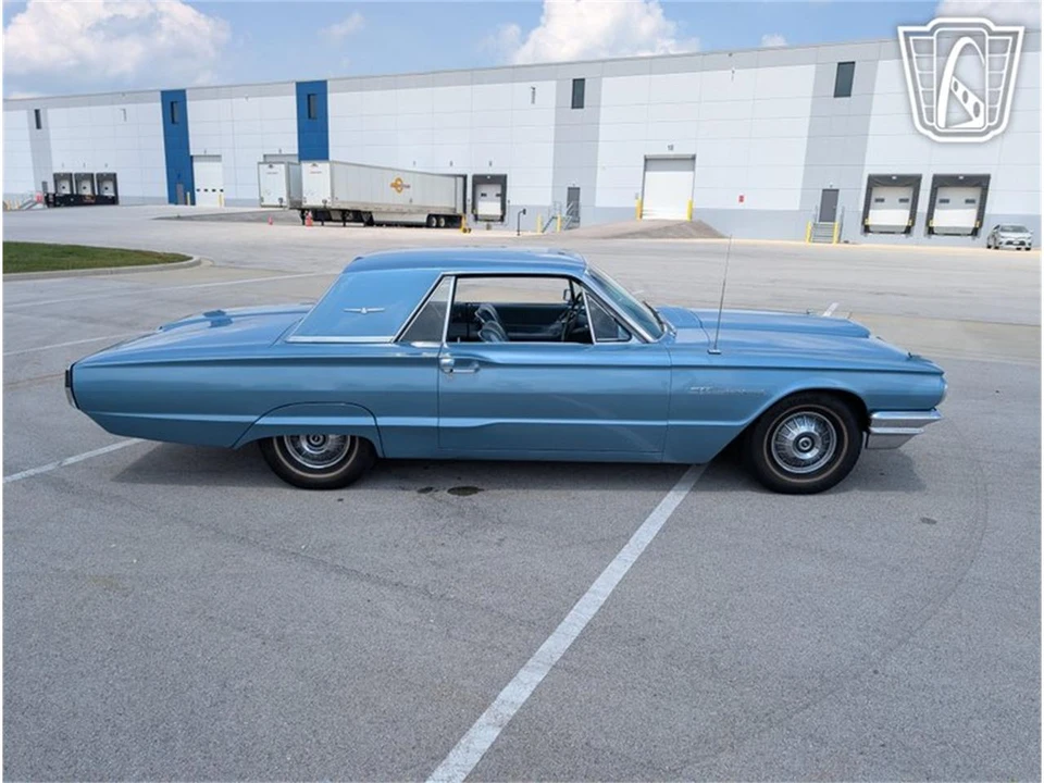 1964 Ford Thunderbird 4th Gen - Image 18 of 31
