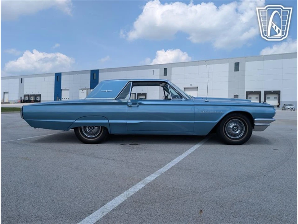 1964 Ford Thunderbird 4th Gen - Image 19 of 31