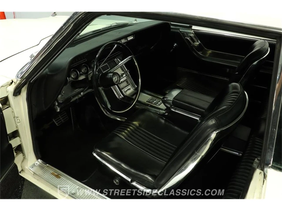 1964 Ford Thunderbird 4th Gen - Image 4 of 31