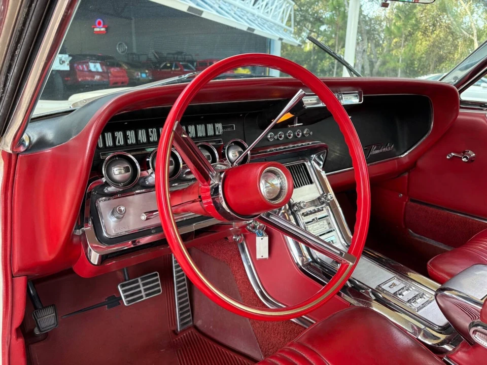 1964 Ford Thunderbird 4th Gen - Image 27 of 31